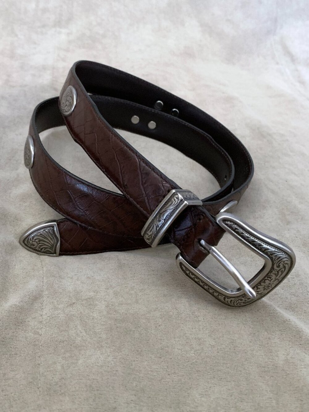 VTG Western Belt 38 Brown Croc Embossed Leather Engraved Concho Coastal Cowgirl - Picture 2 of 6